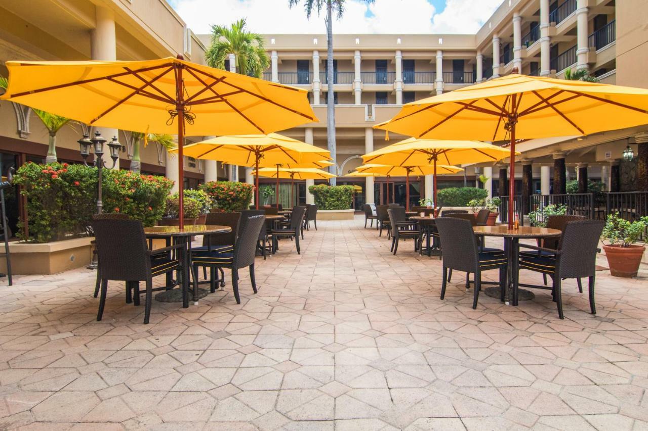 Windward Passage Hotel Шарлотта-Амалія Екстер'єр фото