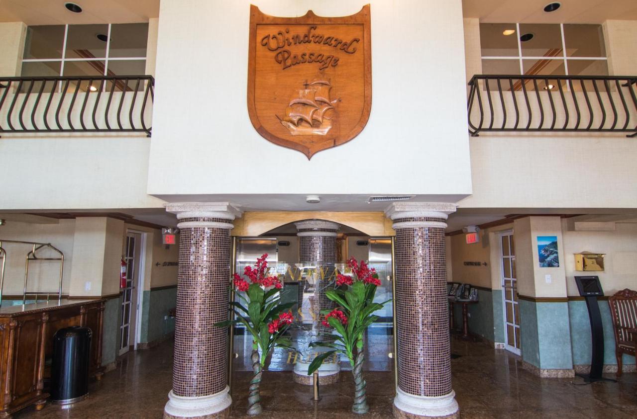 Windward Passage Hotel Шарлотта-Амалія Екстер'єр фото